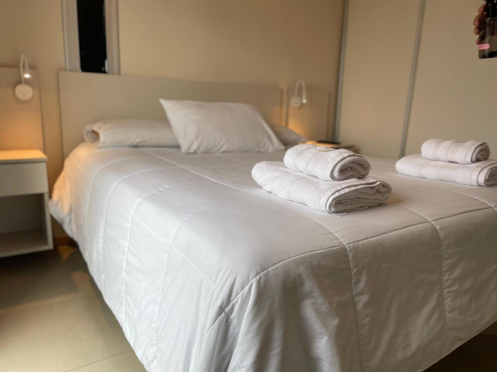 Apartamento Departamentos Leloir *