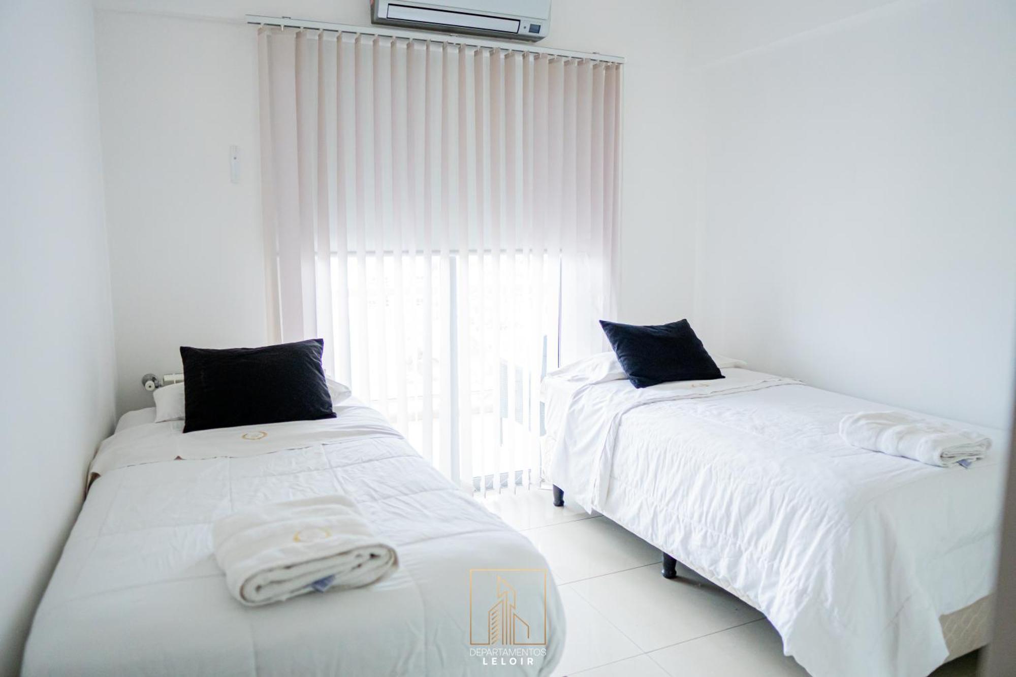 Departamentos Leloir Apartamento *